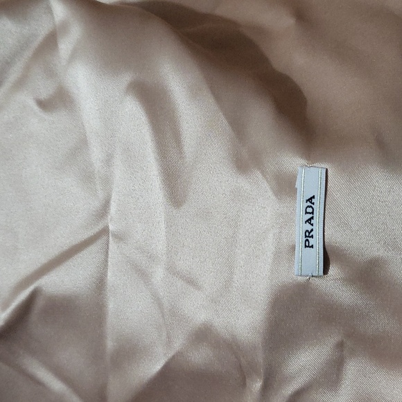 Rare Black Prada Leather Platform High Heels with Red and White Applique Flowers - Picture 7 of 8